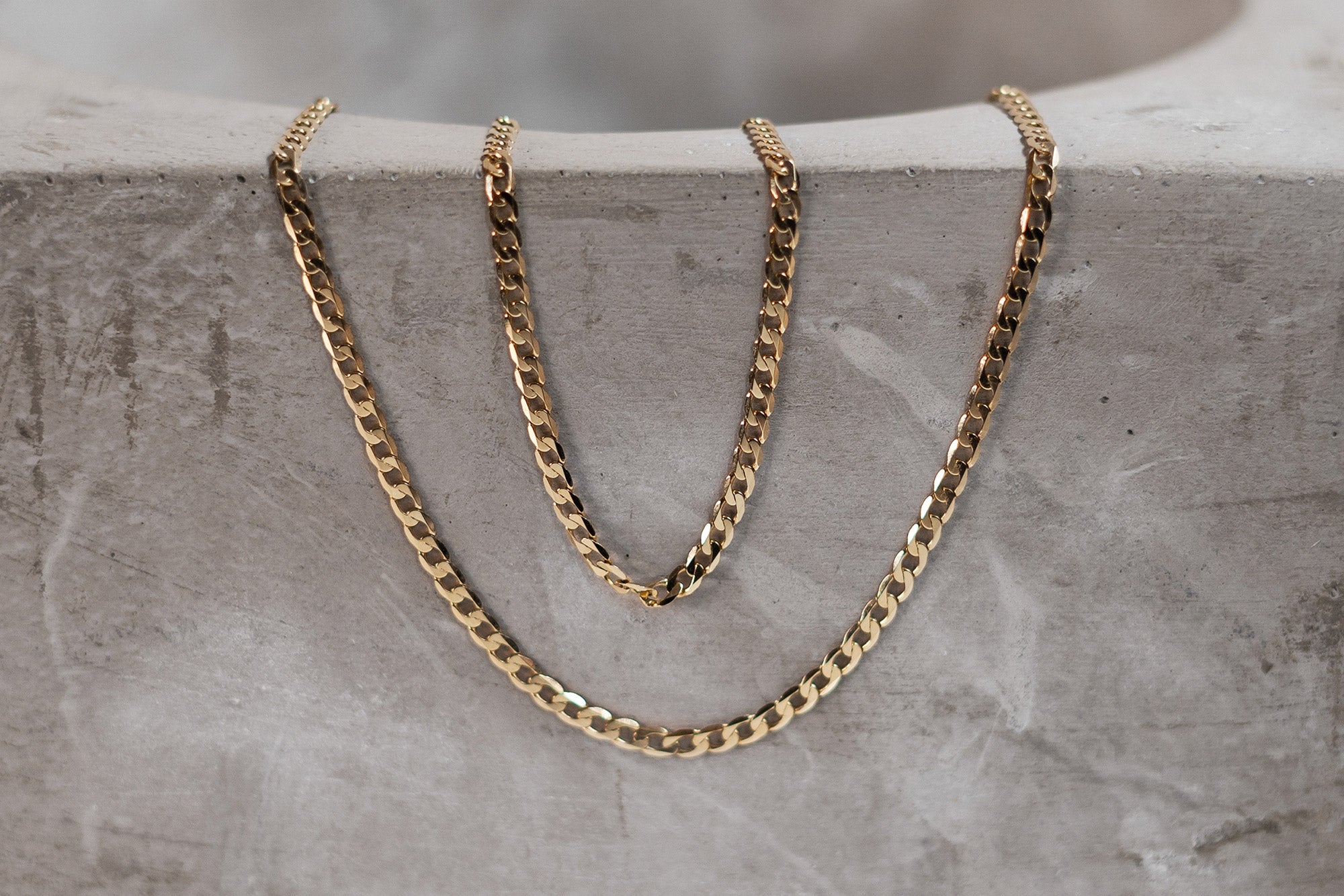 14K Gold Curb Chain Necklace | Akind